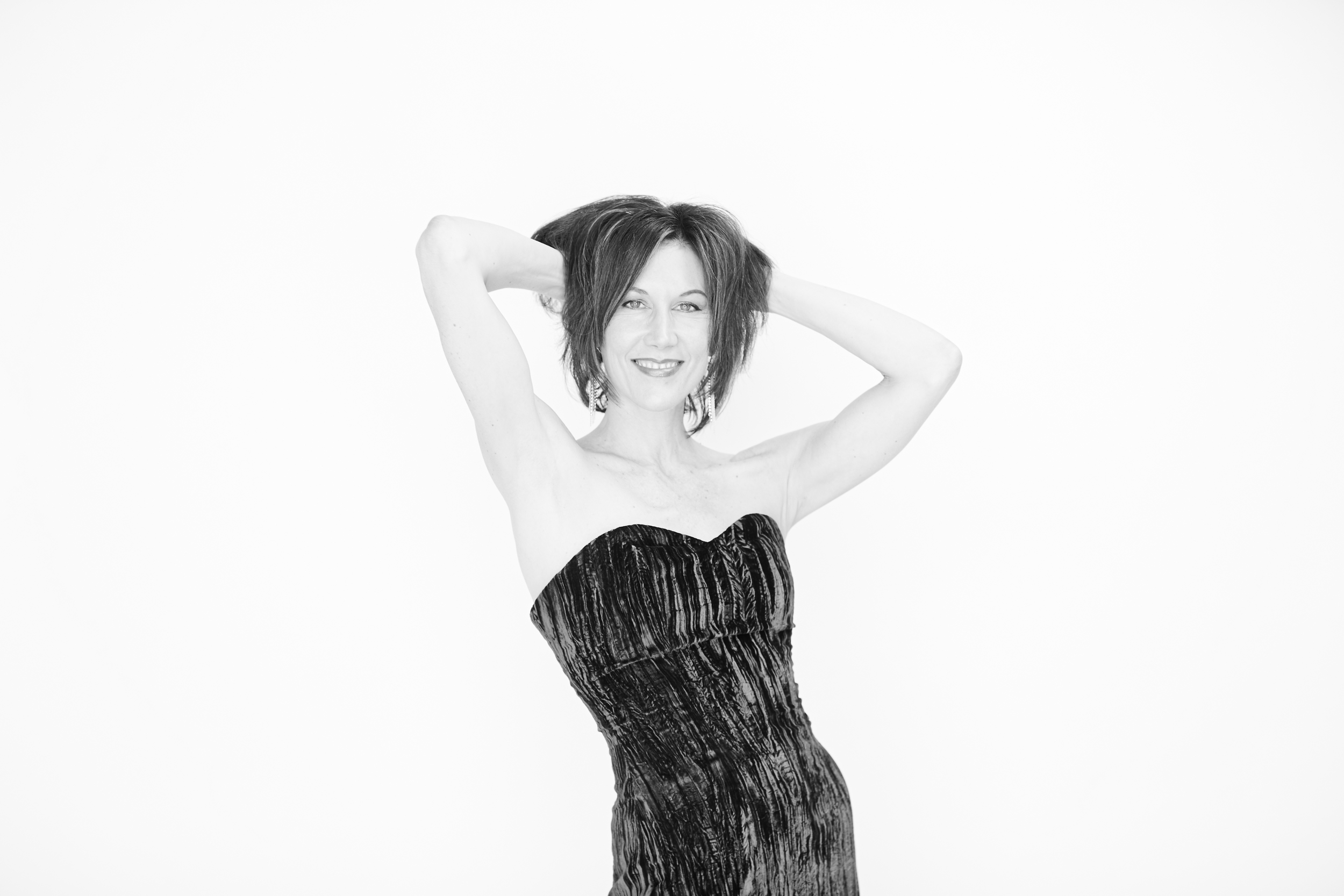 Andrea Claburn performing